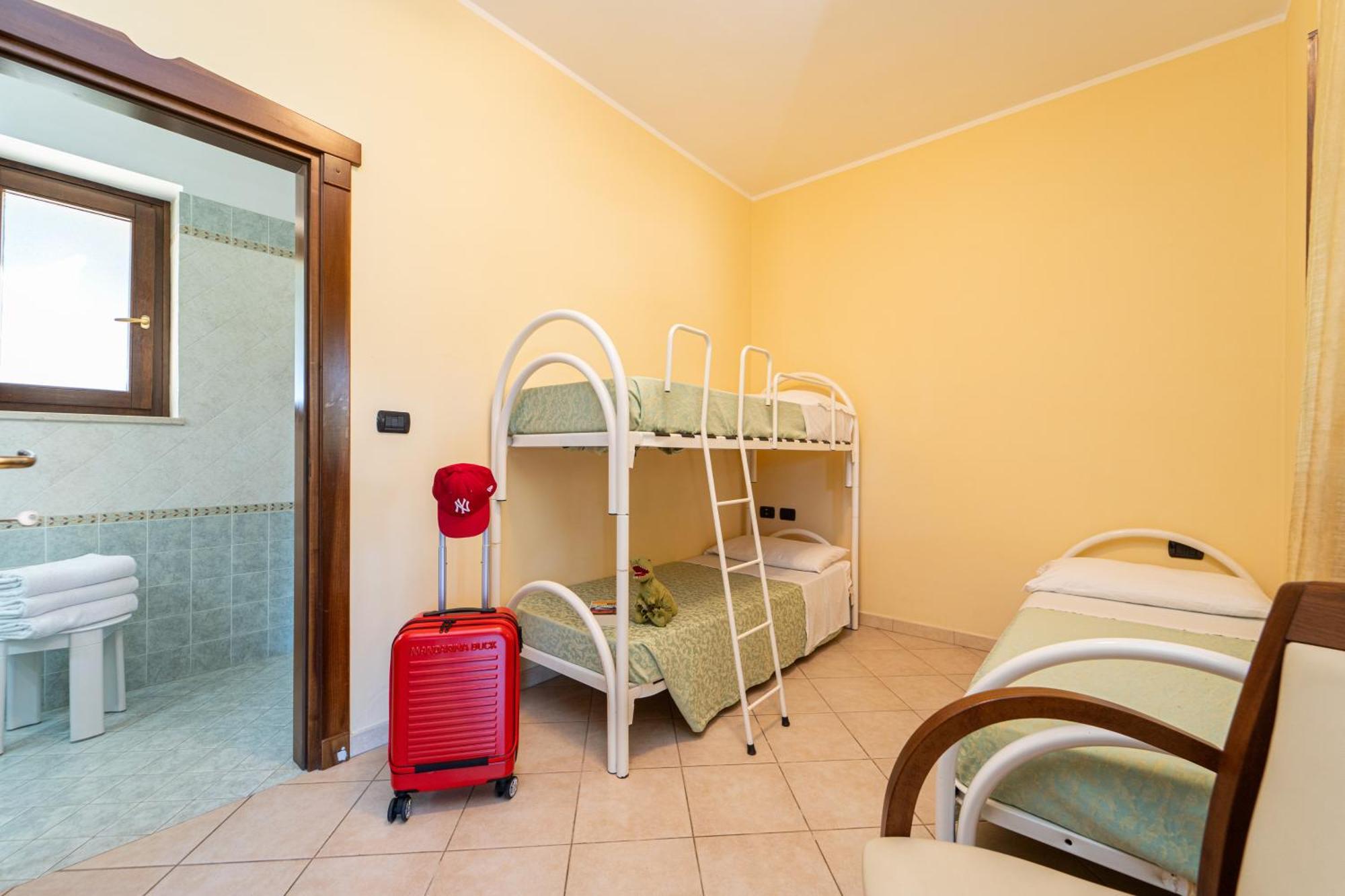 Hotel Masseria Le Pajare Presicce Oda fotoğraf