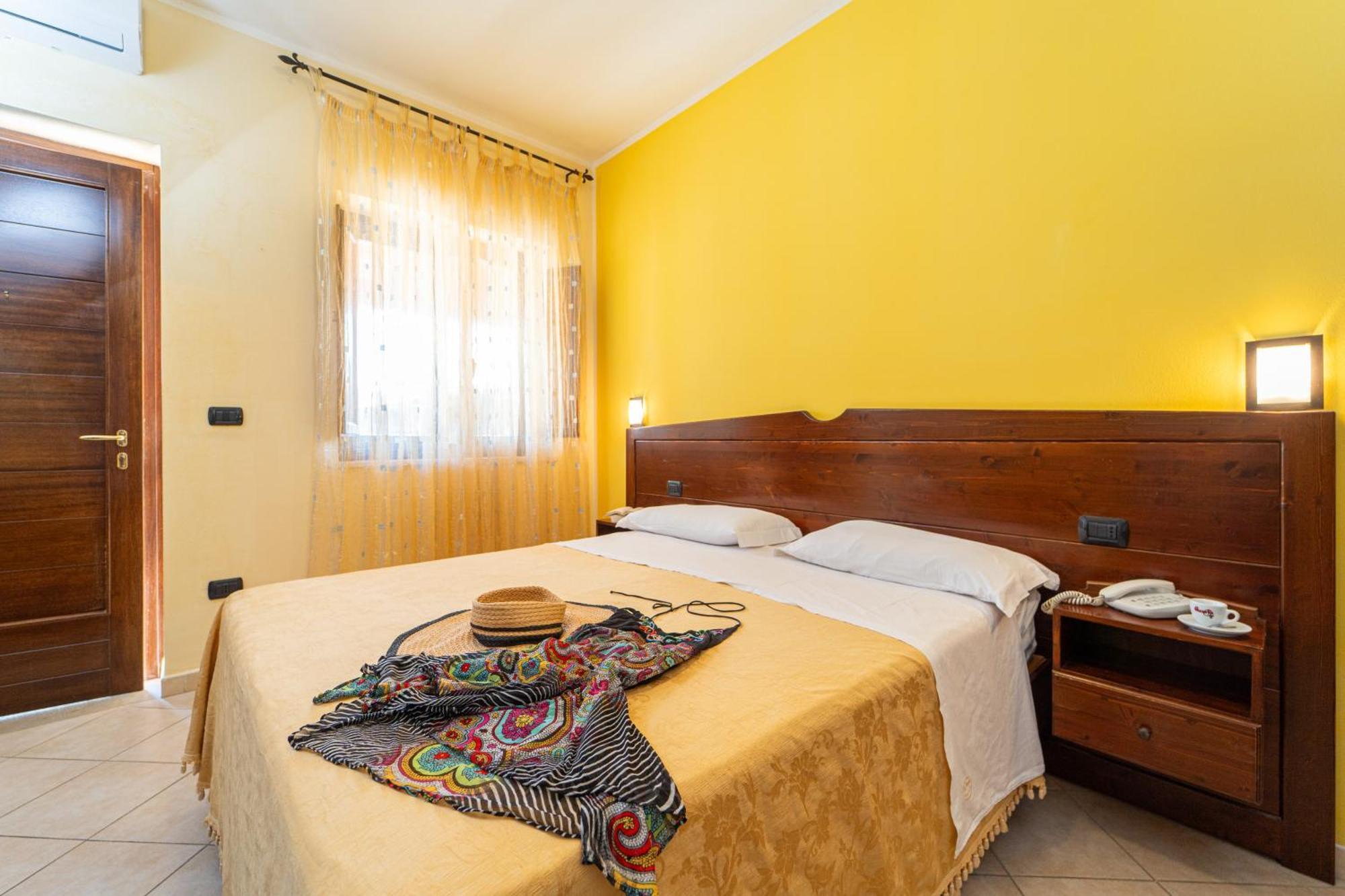 Hotel Masseria Le Pajare Presicce Oda fotoğraf