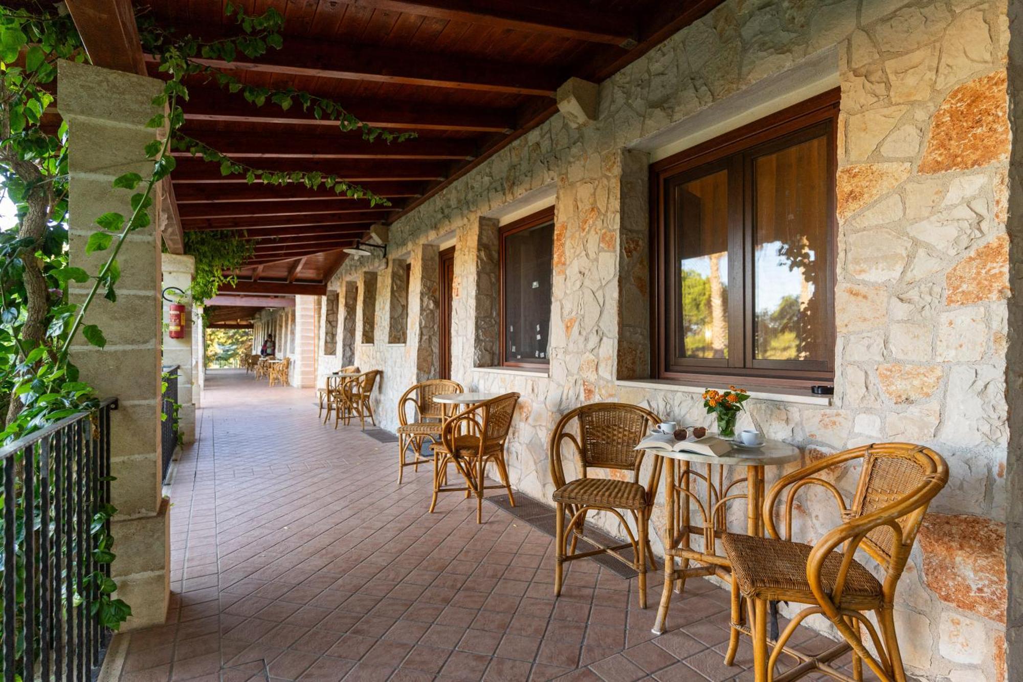 Hotel Masseria Le Pajare Presicce Oda fotoğraf