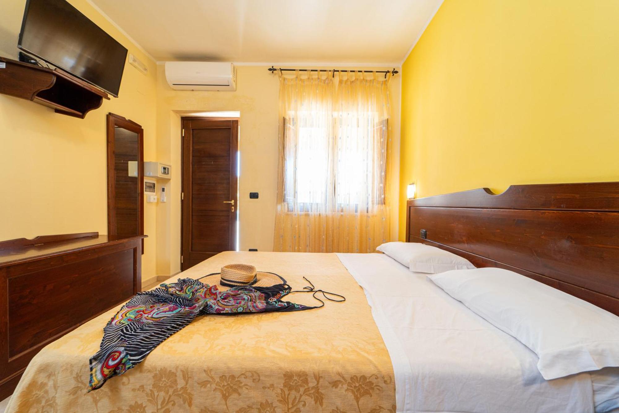 Hotel Masseria Le Pajare Presicce Oda fotoğraf