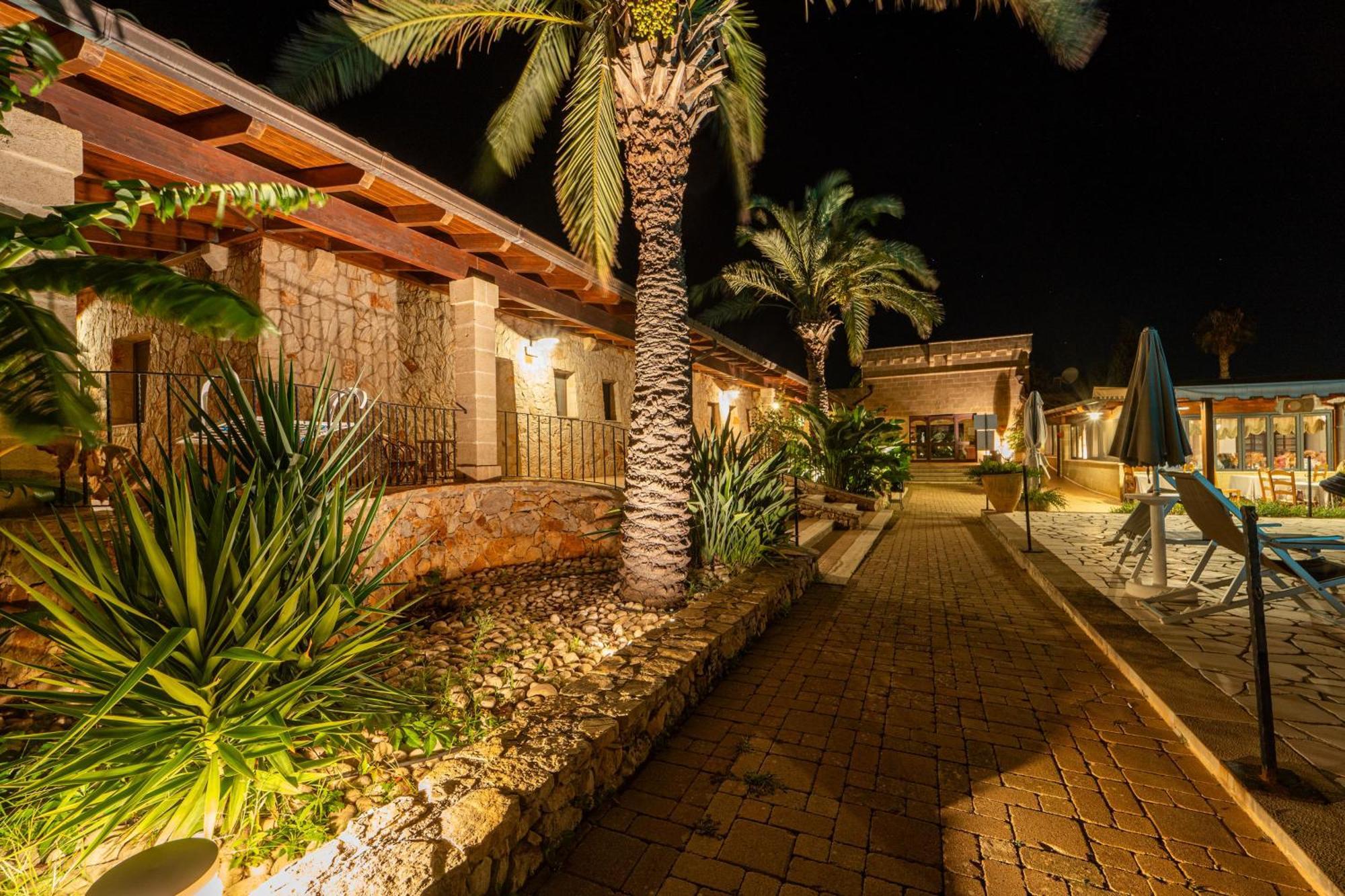 Hotel Masseria Le Pajare Presicce Dış mekan fotoğraf