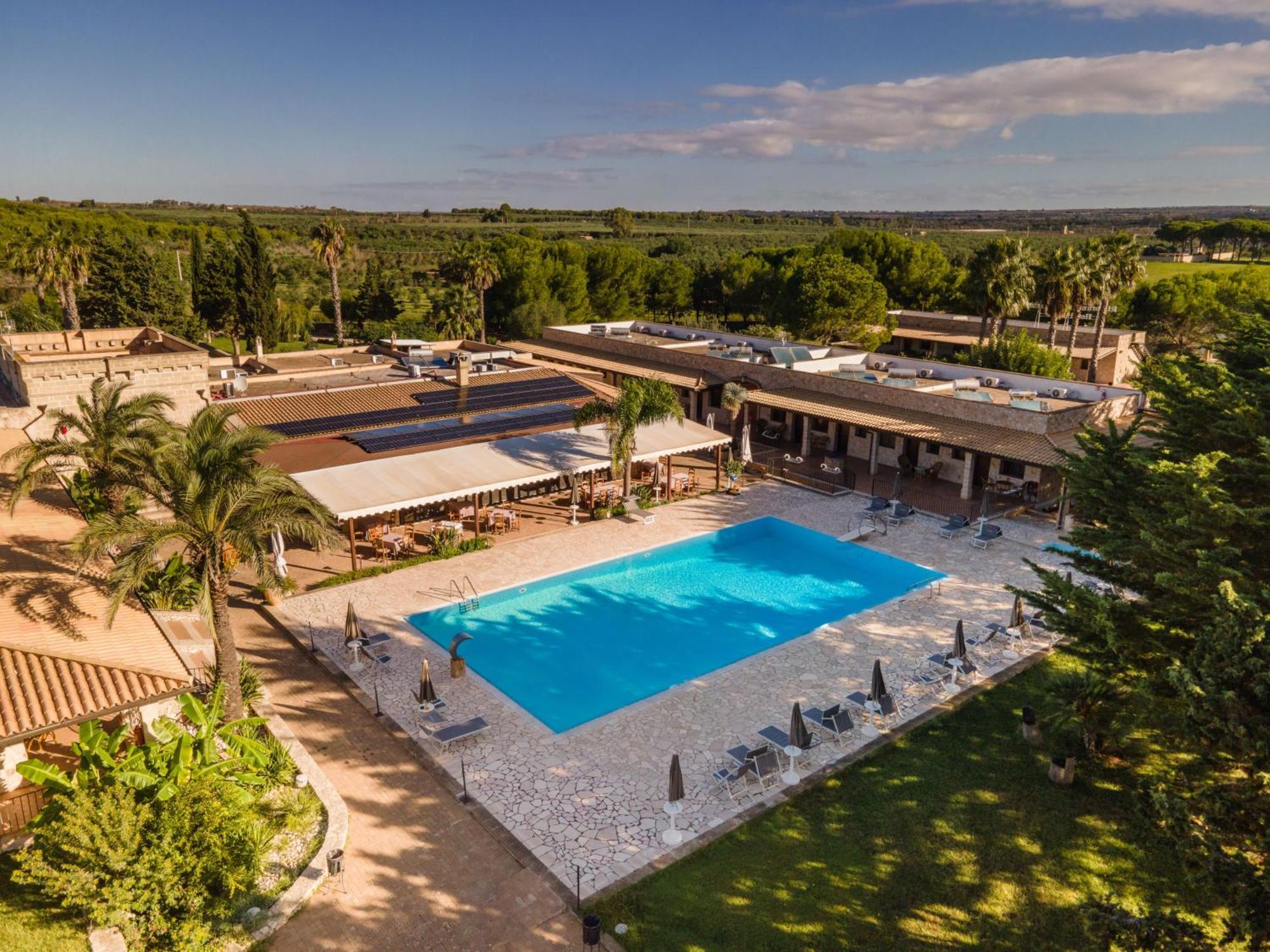 Hotel Masseria Le Pajare Presicce Dış mekan fotoğraf